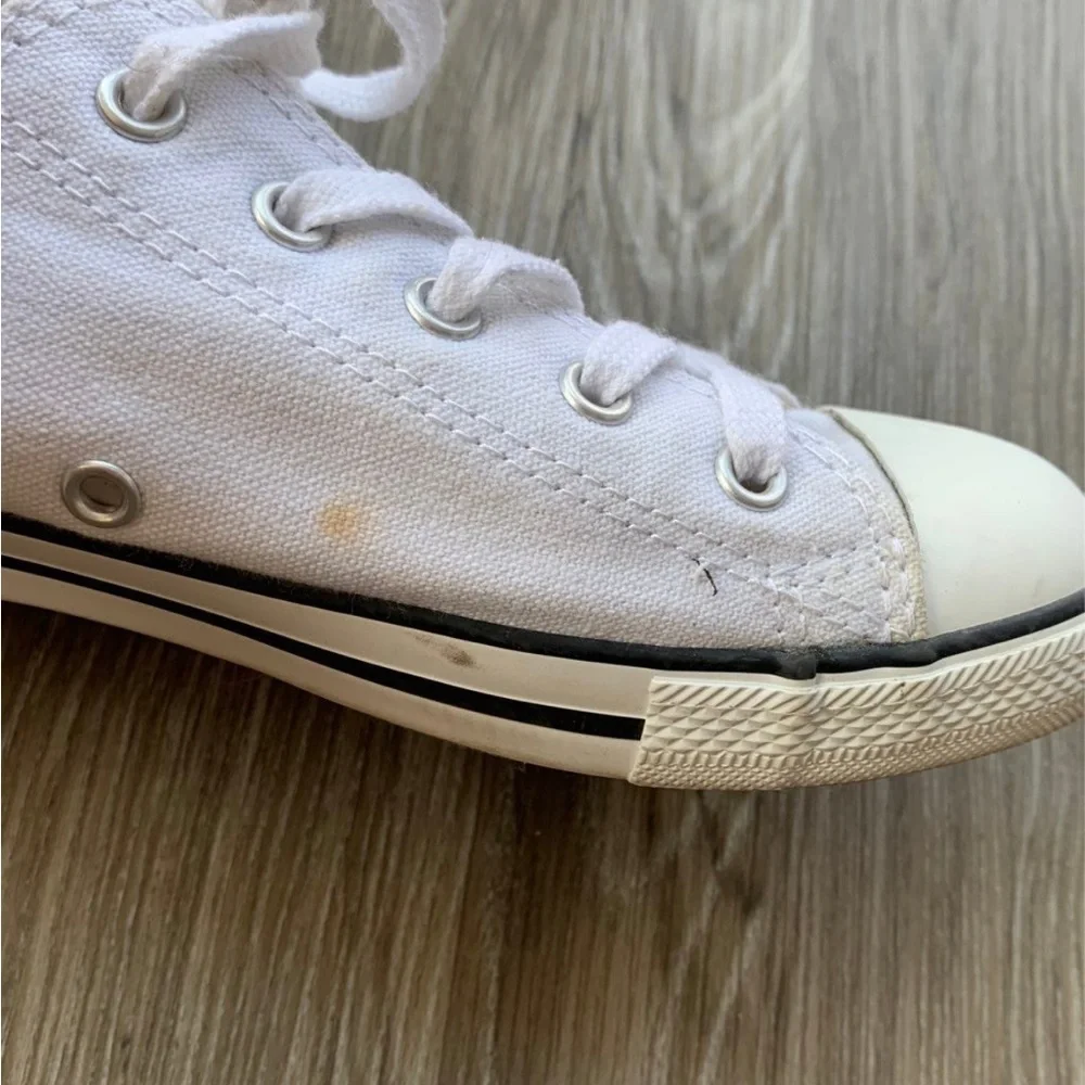 Converse - Picture 7 of 8